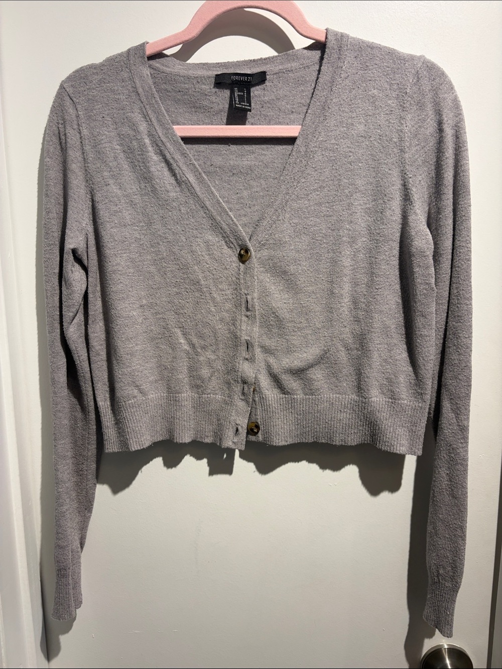 Forever 21 Light Gray Cropped V‑Neck Button Cardigan